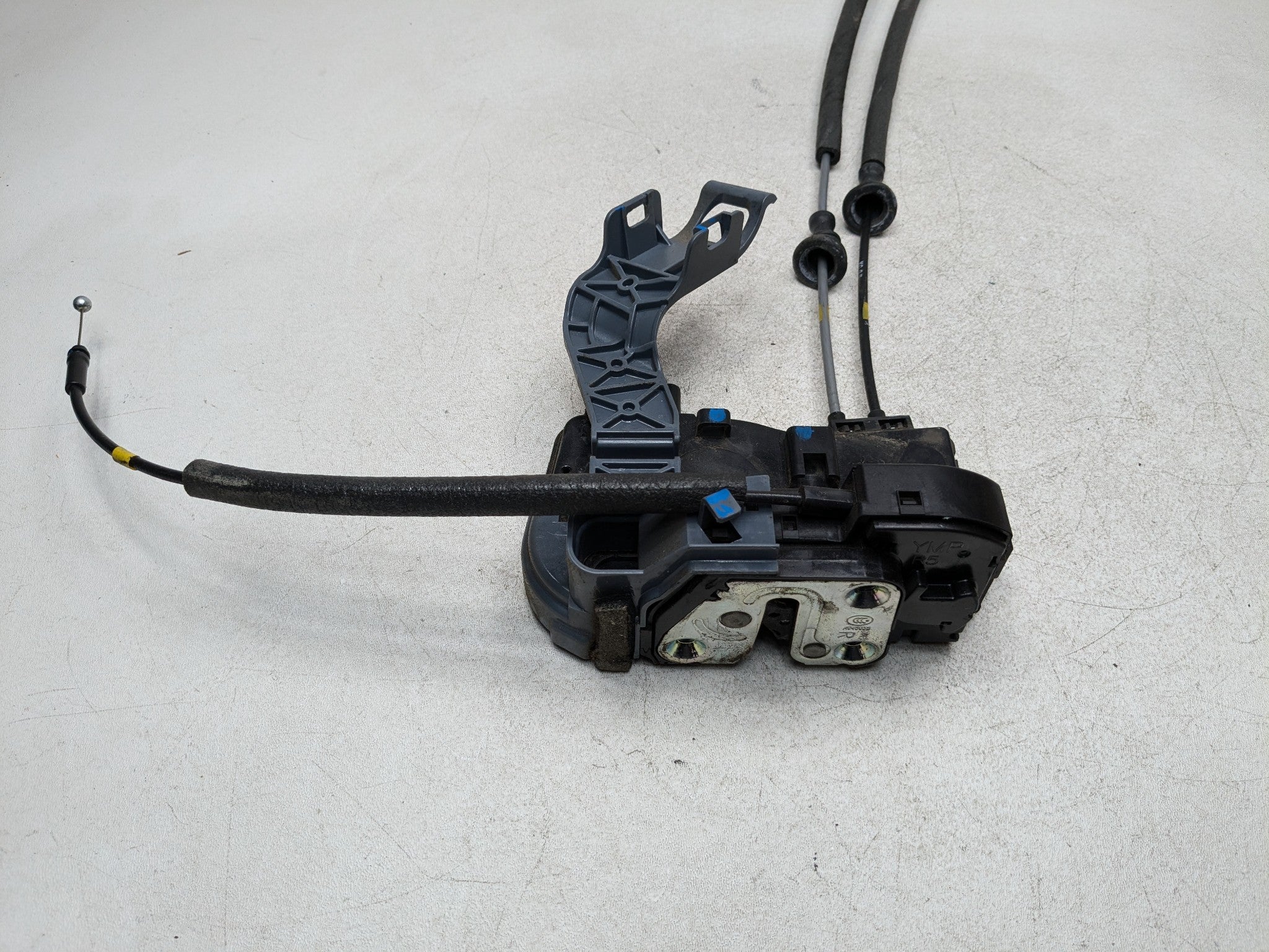 2011 - 2013 HYUNDAI SONATA OEM DOOR LOCK LATCH RELEASE ACTUATOR REAR RIGHT SIDE