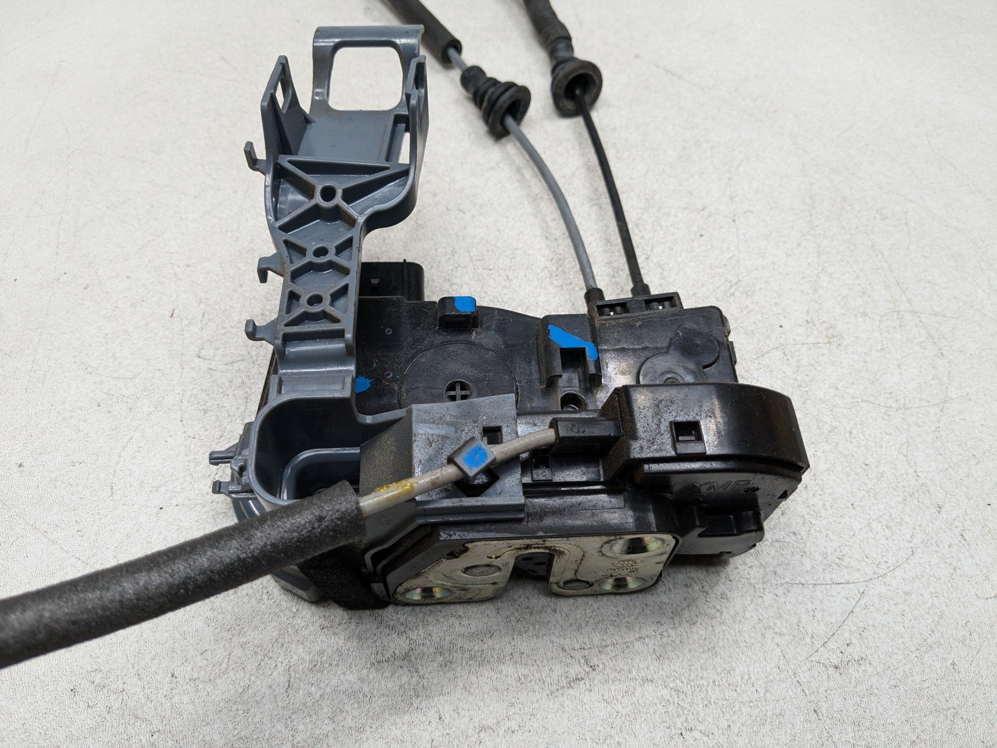 2011 - 2013 HYUNDAI SONATA OEM DOOR LOCK LATCH RELEASE ACTUATOR FRONT RIGHT SIDE