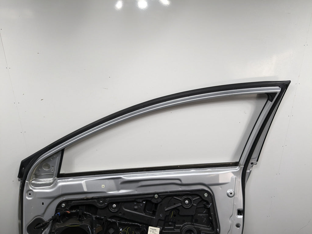 2011 - 2013 HYUNDAI SONATA OEM DOOR SHELL PANEL RADIANT SILVER FRONT RIGHT SIDE
