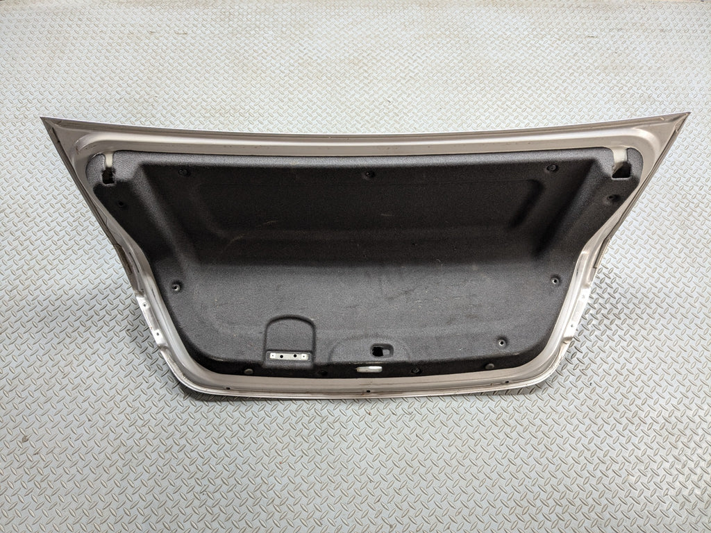 11-13 HYUNDAI SONATA OEM REAR TRUNK LID DECKLID PANEL WITH EMBLEM RADIANT SILVER