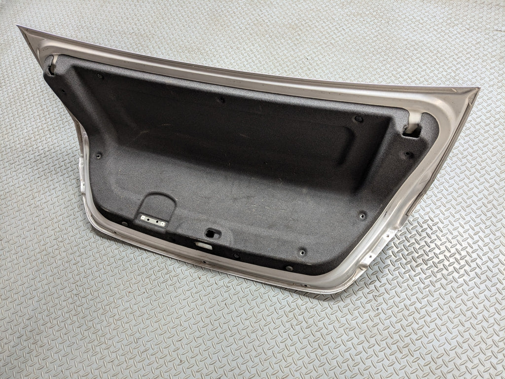 11-13 HYUNDAI SONATA OEM REAR TRUNK LID DECKLID PANEL WITH EMBLEM RADIANT SILVER
