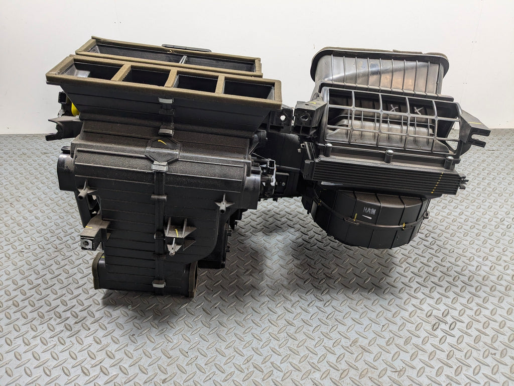 2011 - 2013 HYUNDAI SONATA OEM AC HEATER HEATER CORE BOX ASSEMBLY