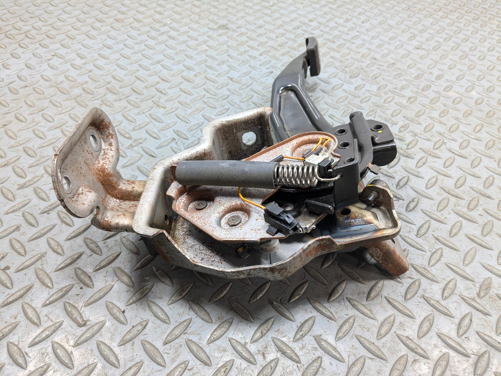 2011 - 2013 HYUNDAI SONATA OEM EMERGENCY BRAKE STOP FOOT PEDAL WITH BRACKET