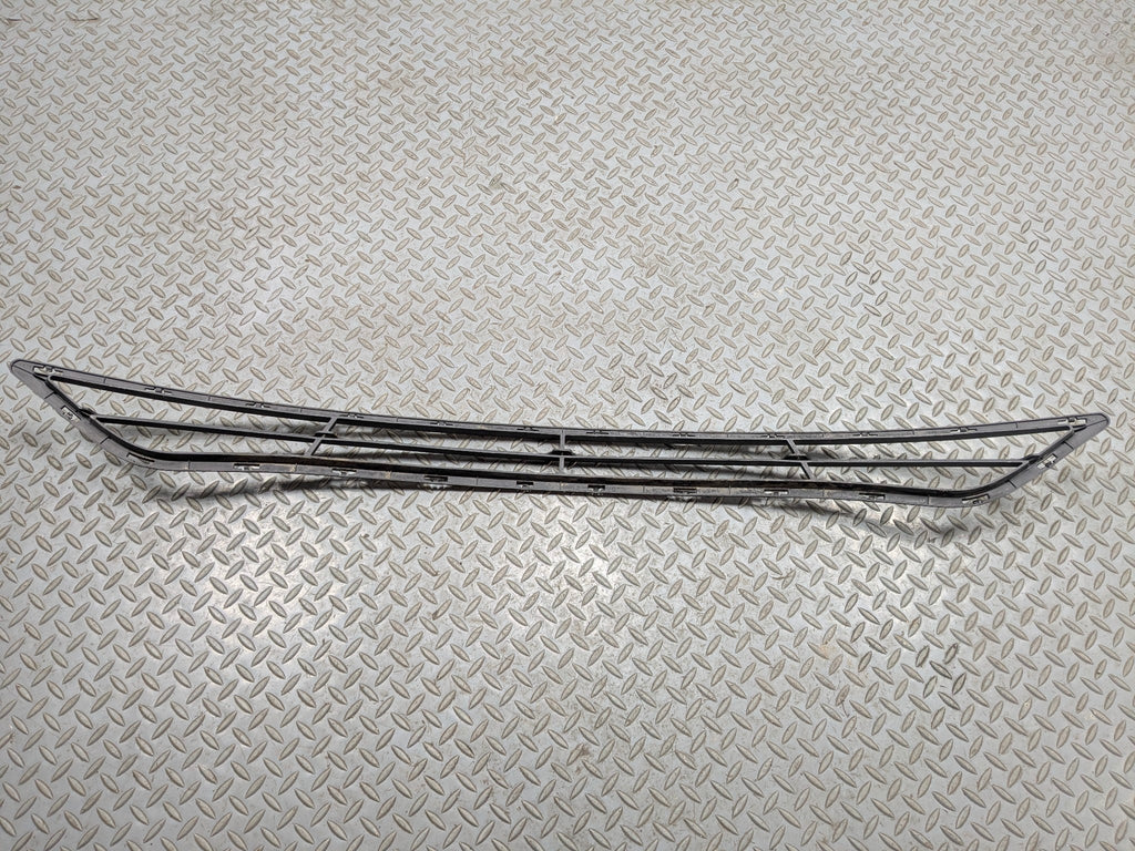 11 - 13 HYUNDAI SONATA OEM GRILLE TRIM PANEL ASSEMBLY FRONT LOWER CENTER SIDE