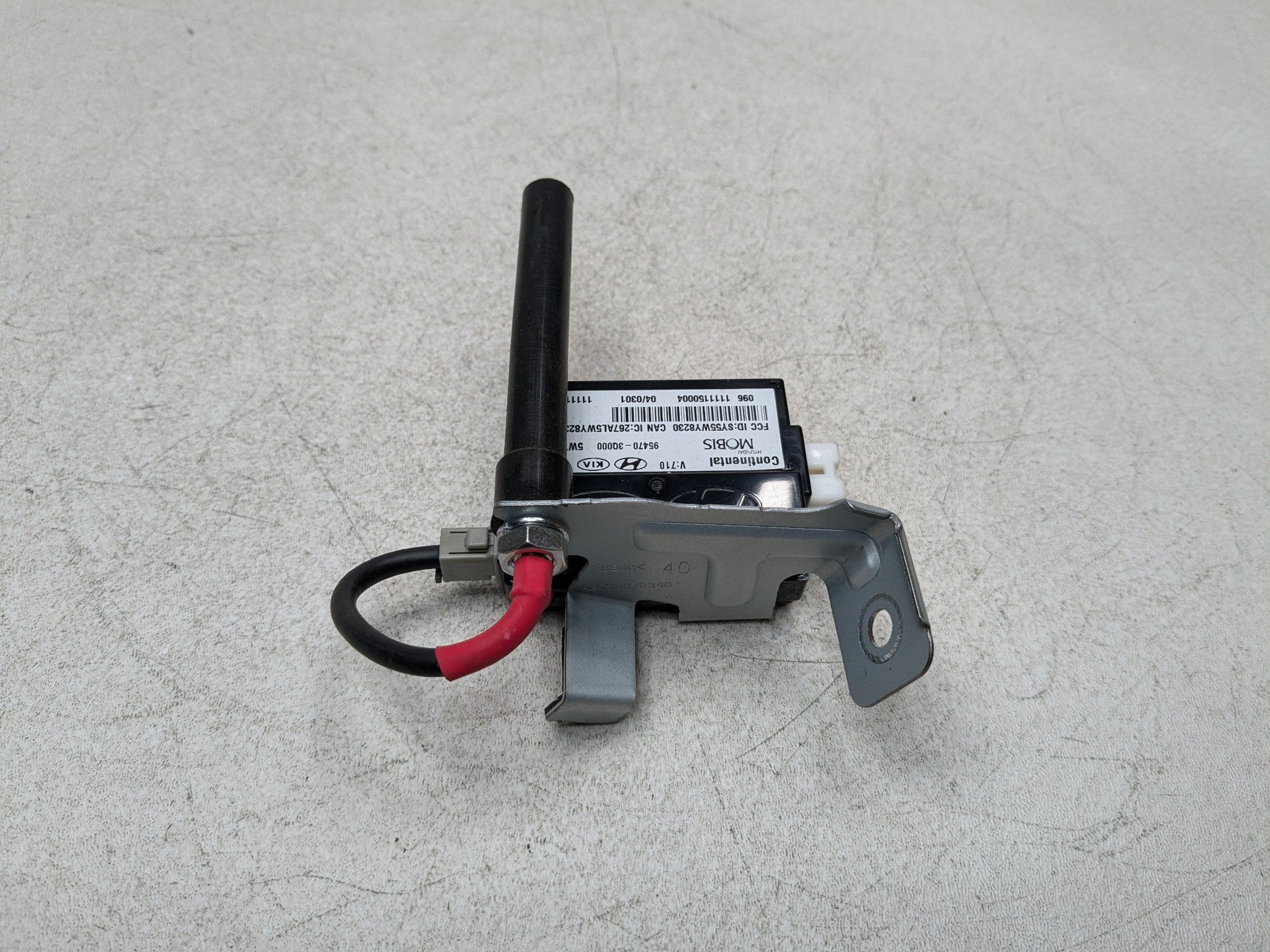 2011 - 2013 HYUNDAI SONATA OEM LOCKING KEYLESS ENTRY ANTENNA CONTROL MODULE