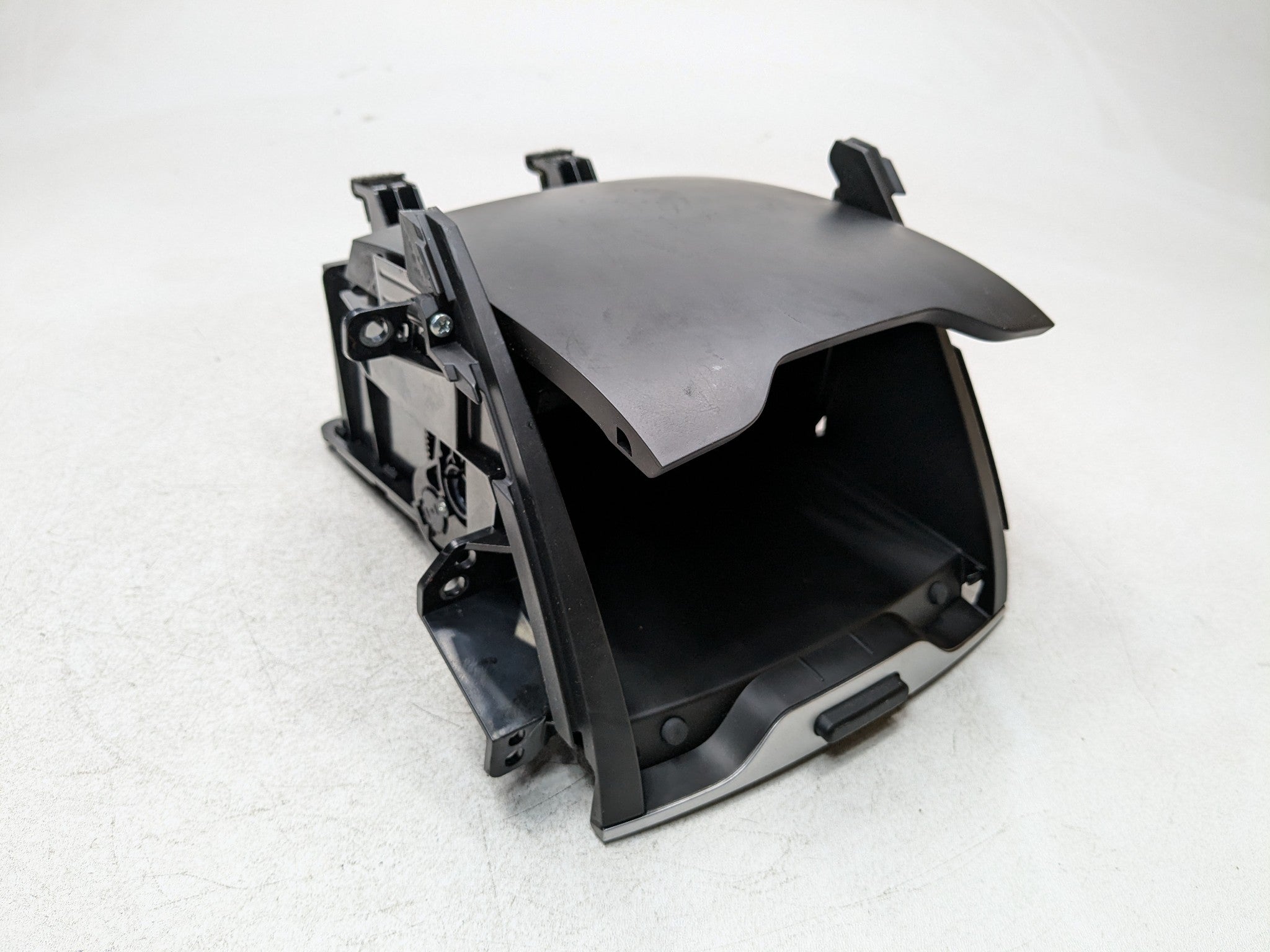 2011 - 2013 HYUNDAI SONATA OEM FRONT DASHBOARD CENTER CONSOLE STORAGE TRAY PANEL