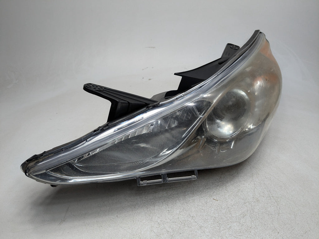2011 - 2013 HYUNDAI SONATA OEM HALOGEN HEADLAMP ASSEMBLY FRONT LEFT DRIVER SIDE