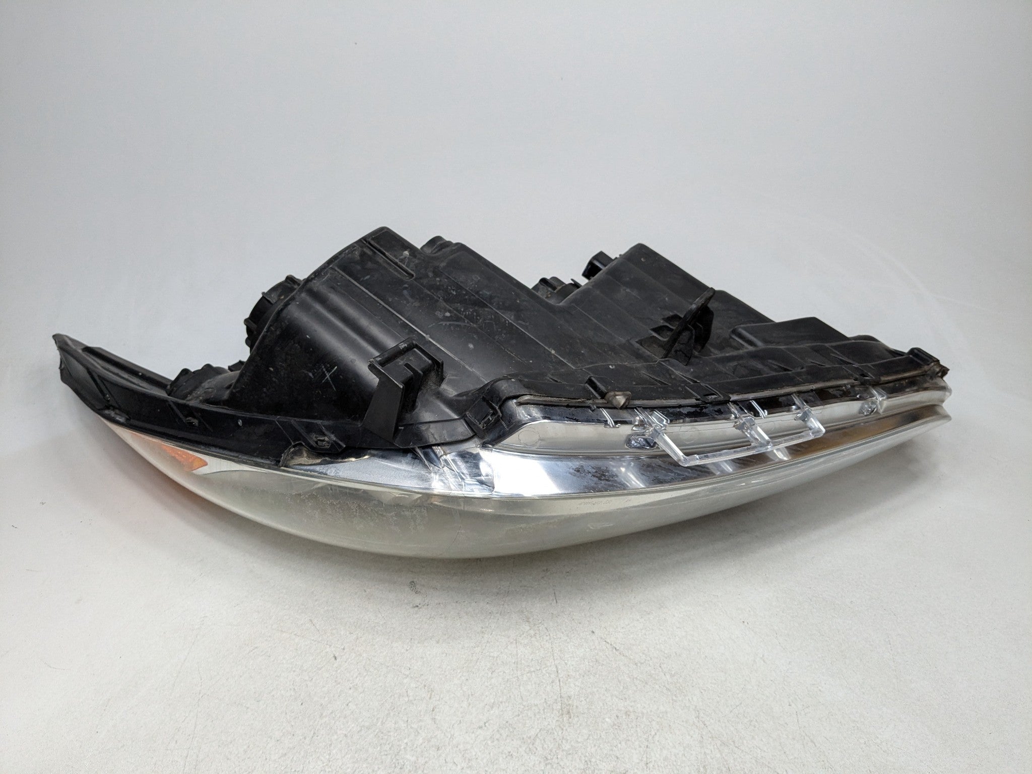 2011 - 2013 HYUNDAI SONATA OEM HALOGEN HEADLAMP ASSEMBLY FRONT LEFT DRIVER SIDE