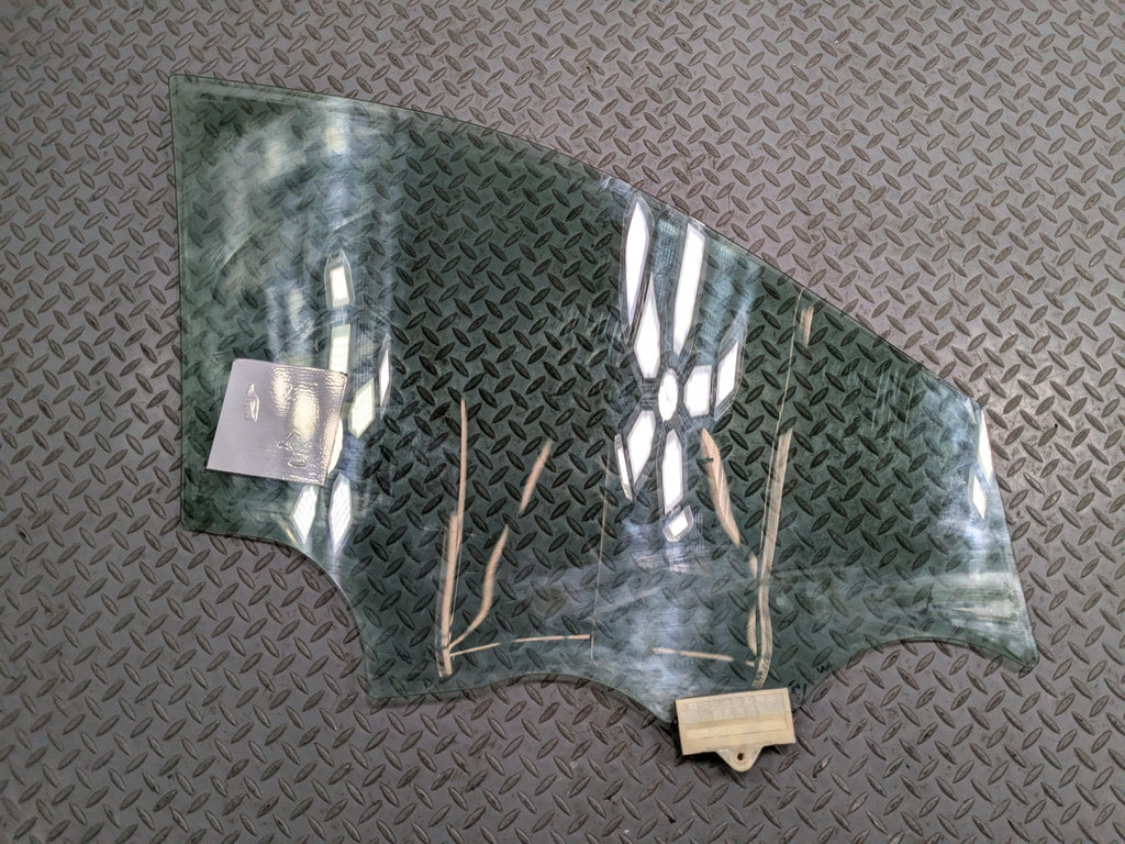 2013 - 2016 HYUNDAI SANTA FE OEM DOOR WINDOW GLASS FRONT LEFT DRIVER SIDE