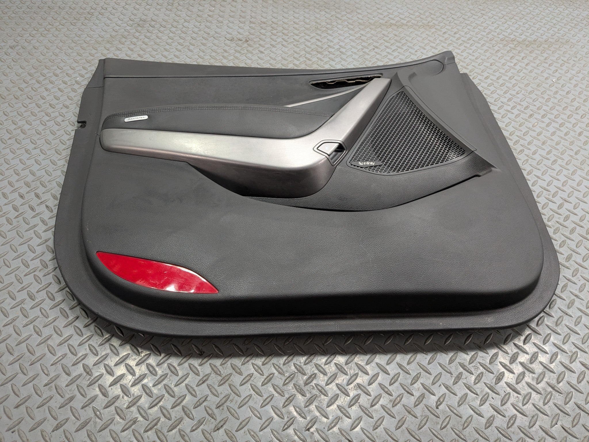 2013 - 2016 HYUNDAI SANTA FE OEM DOOR TRIM PANEL FRONT LEFT DRIVER SIDE
