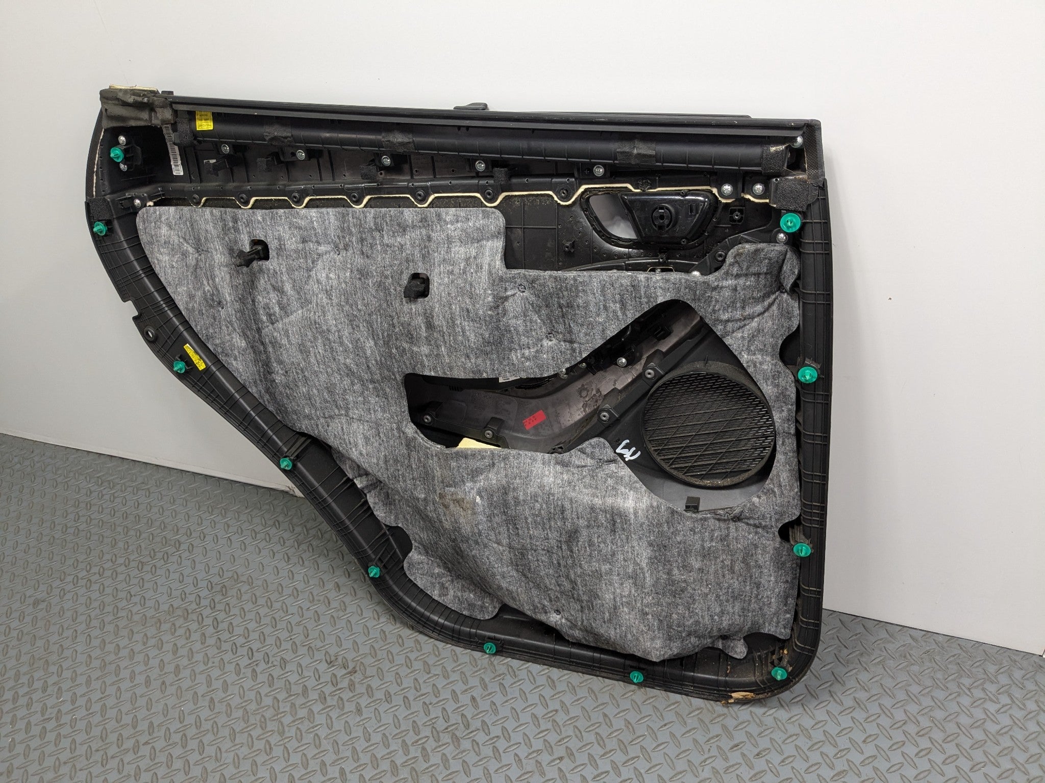2013 - 2016 HYUNDAI SANTA FE OEM DOOR TRIM PANEL REAR RIGHT PASSENGER SIDE