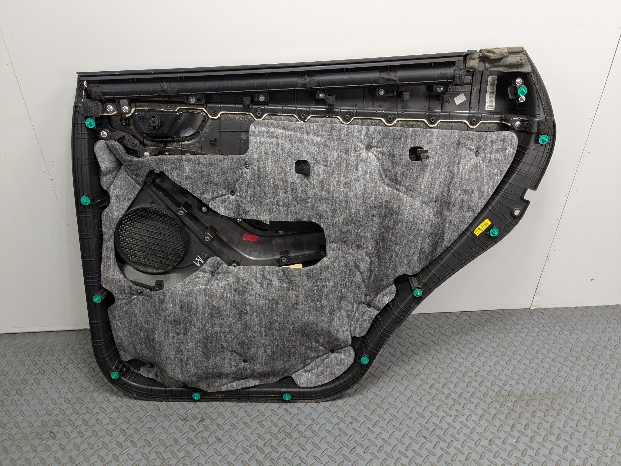 2013 - 2016 HYUNDAI SANTA FE OEM DOOR TRIM PANEL REAR LEFT DRIVER SIDE