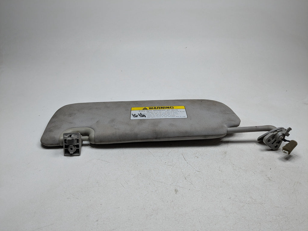 2013 - 2016 HYUNDAI SANTA FE OEM SUN VISOR INTERIOR UPPER ROOF FRONT RIGHT SIDE