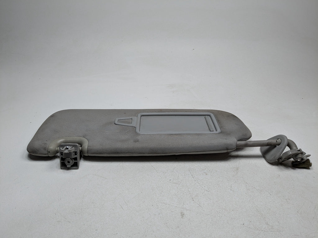 2013 - 2016 HYUNDAI SANTA FE OEM SUN VISOR INTERIOR UPPER ROOF FRONT LEFT SIDE