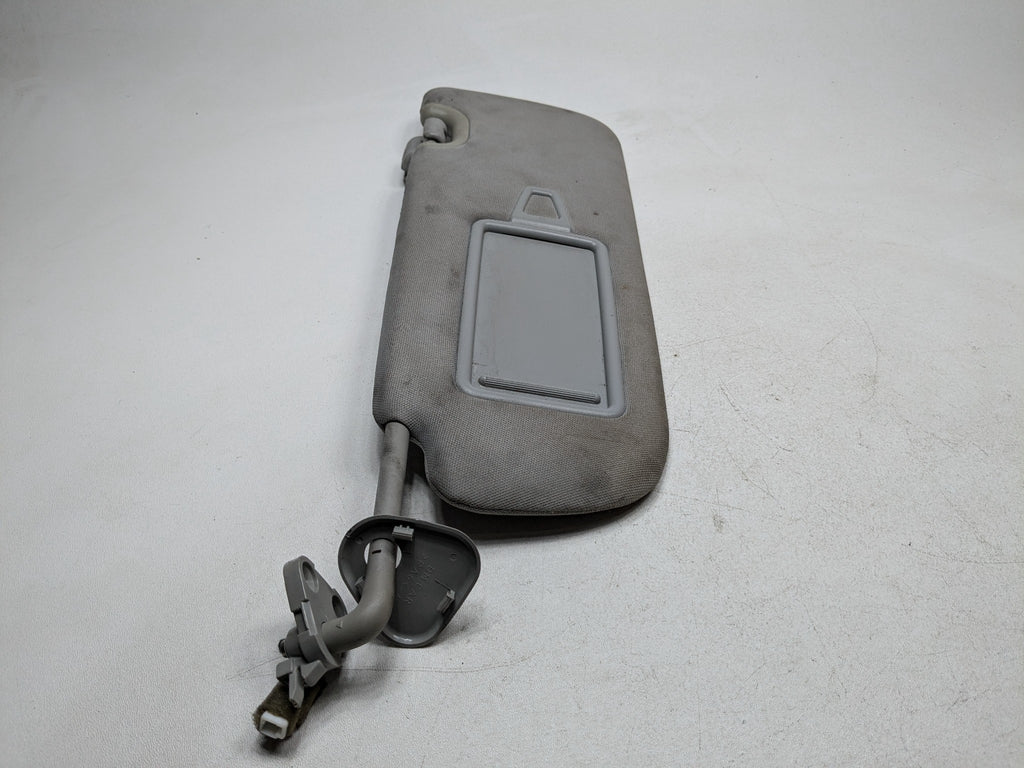 2013 - 2016 HYUNDAI SANTA FE OEM SUN VISOR INTERIOR UPPER ROOF FRONT LEFT SIDE
