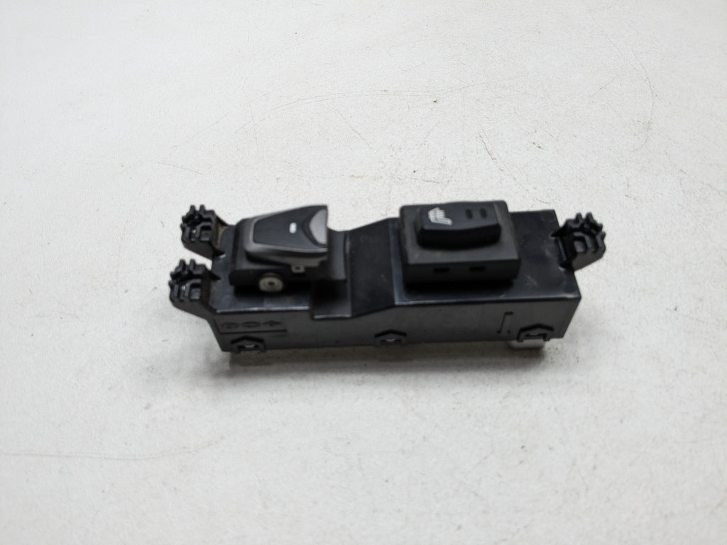 2013 - 2016 HYUNDAI SANTA FE OEM DOOR SWITCH ASSEMBLY REAR RIGHT PASSENGER SIDE