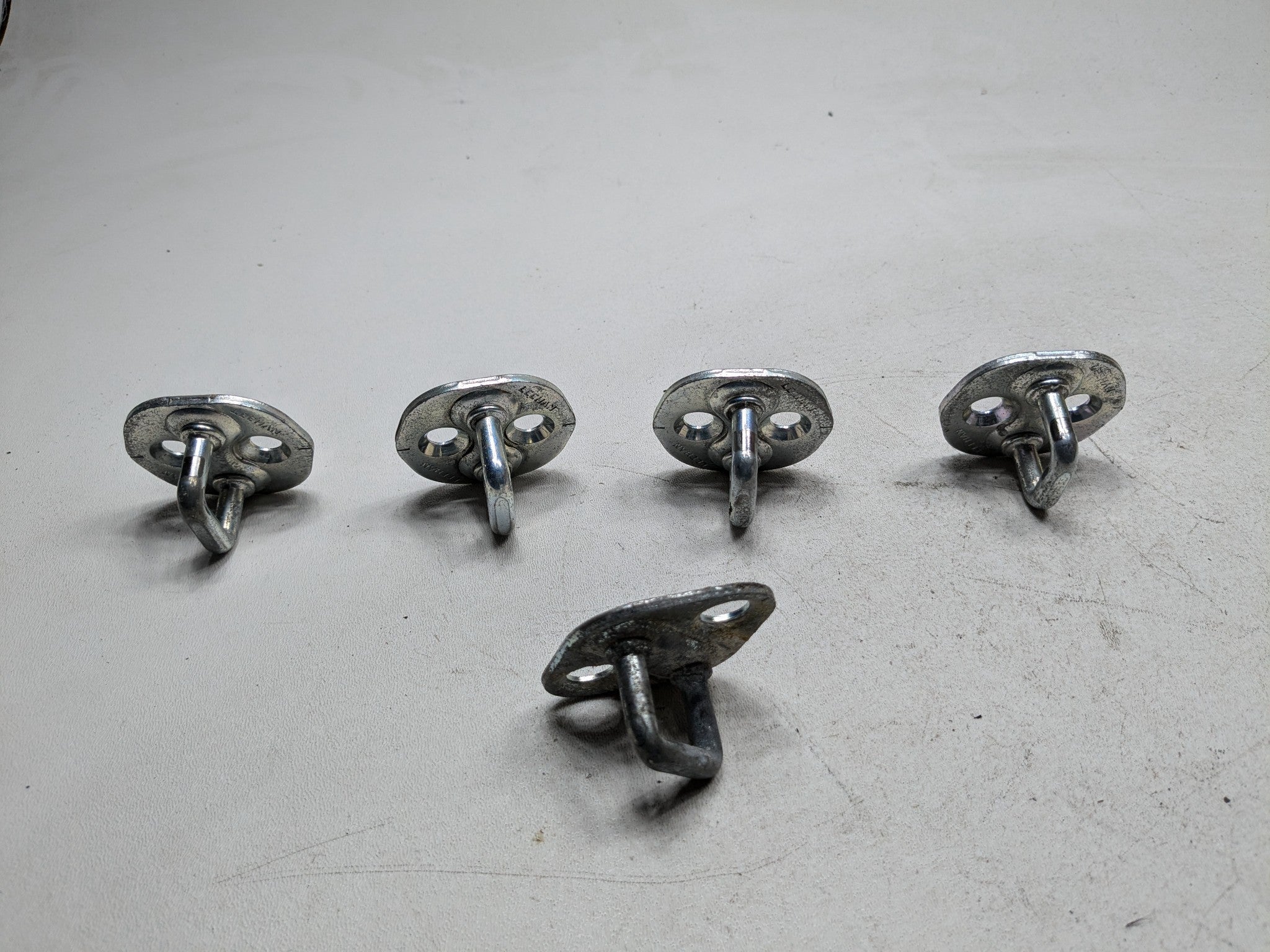 2013 - 2016 HYUNDAI SANTA FE OEM DOOR LOCK STRIKER SET FRONT AND REAR SIDE