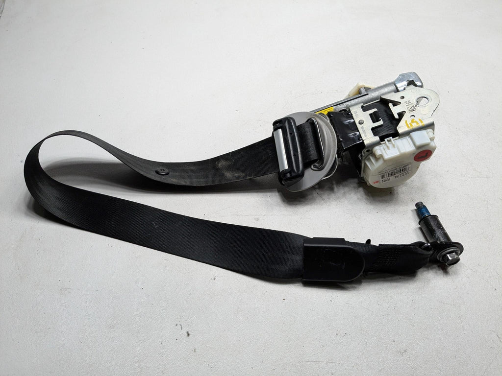 2013 - 2016 HYUNDAI SANTA FE OEM SEAT BELT RETRACTOR FRONT LEFT DRIVER SIDE