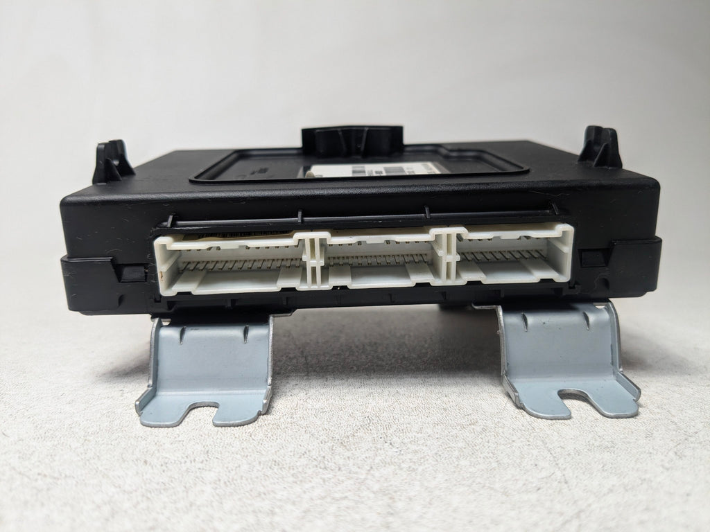 2013 - 2016 HYUNDAI SANTA FE OEM BCM BODY COMPUTER CONTROL MODULE UNIT