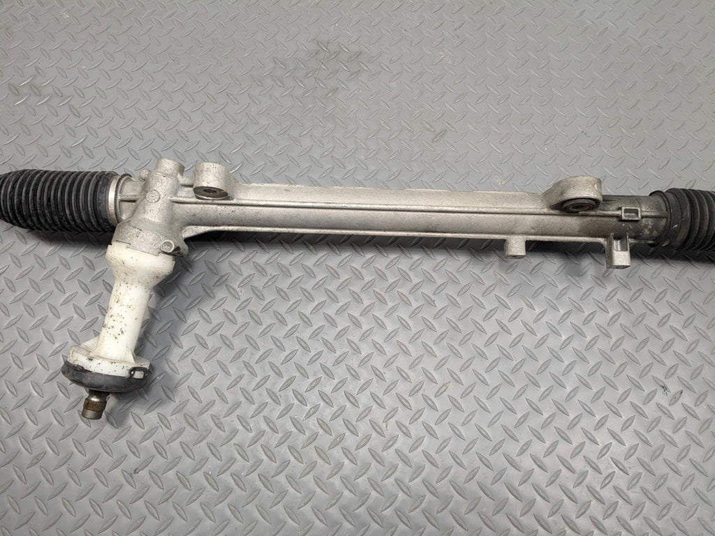 2013 - 2016 HYUNDAI SANTA FE OEM POWER STEERING GEAR RACK AND PINION ASSEMBLY