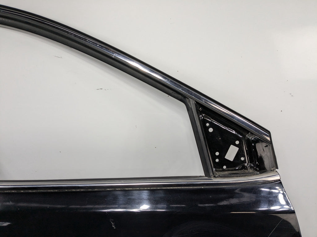 13 - 16 HYUNDAI SANTA FE OEM DOOR SHELL PANEL FRONT RIGHT PASSENGER SIDE BLACK