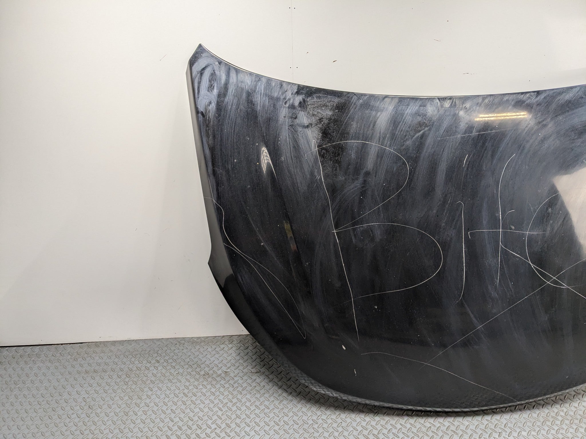 2013 - 2016 HYUNDAI SANTA FE OEM FRONT HOOD BONNET SHELL PANEL ASSEMBLY BLACK