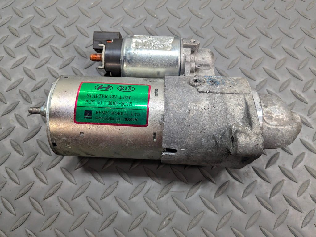 2013 - 2016 HYUNDAI SANTA FE OEM ENGINE STARTER MOTOR ASSEMBLY