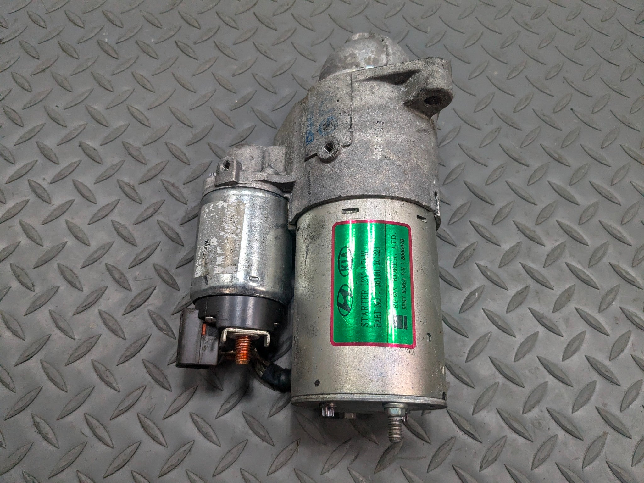 2013 - 2016 HYUNDAI SANTA FE OEM ENGINE STARTER MOTOR ASSEMBLY