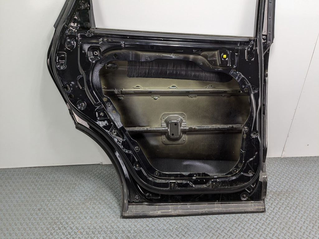 2013 - 2016 HYUNDAI SANTA FE OEM DOOR SHELL PANEL BLACK REAR LEFT DRIVER SIDE