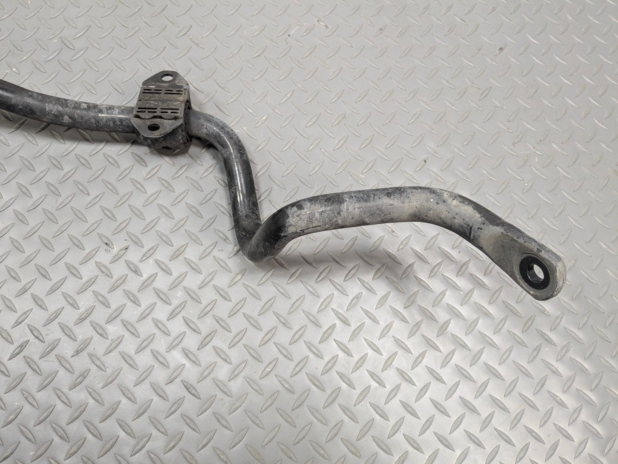 2013 - 2016 HYUNDAI SANTA FE OEM STABILIZER SWAY BAR ANTI ROLL ROD FRONT FWD LWB