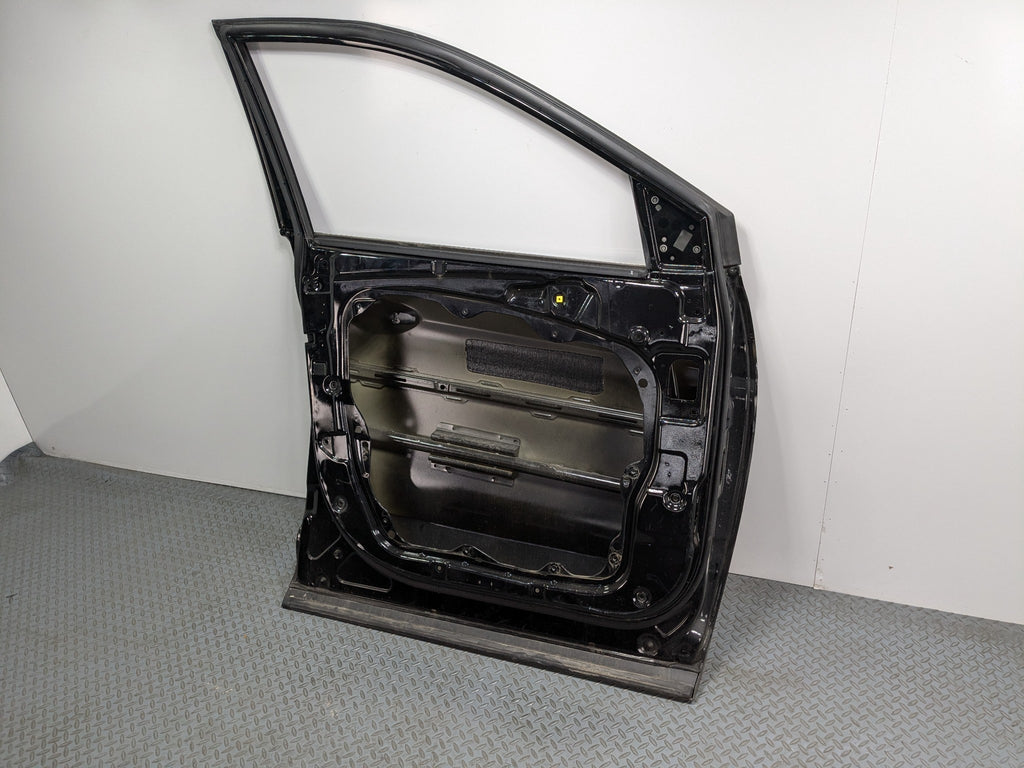 2013 - 2016 HYUNDAI SANTA FE OEM DOOR SHELL PANEL BLACK FRONT LEFT DRIVER SIDE