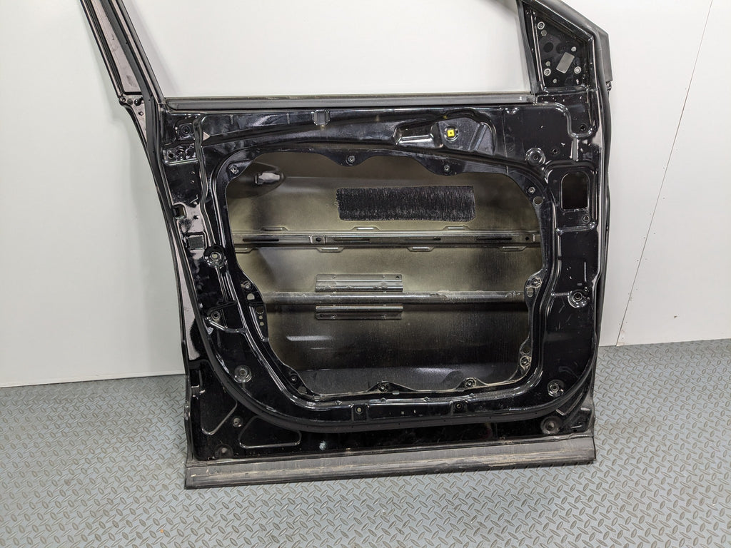 2013 - 2016 HYUNDAI SANTA FE OEM DOOR SHELL PANEL BLACK FRONT LEFT DRIVER SIDE