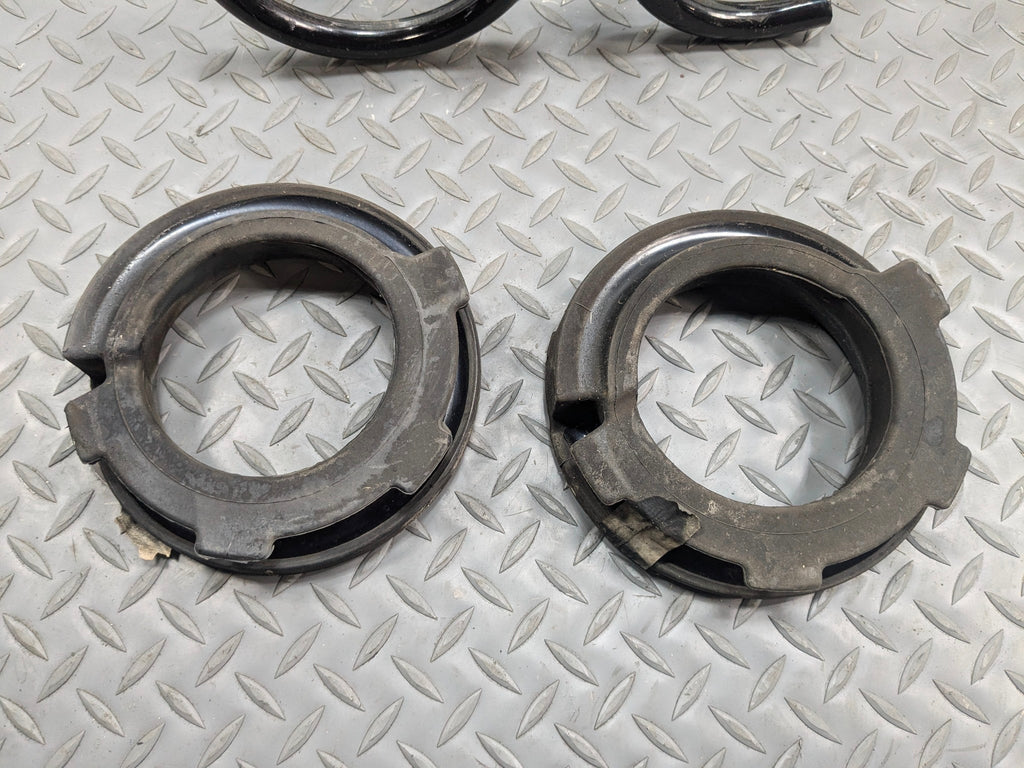 2013 - 2016 HYUNDAI SANTA FE OEM SUSPENSION COIL SPRING SET REAR LEFT AND RIGHT
