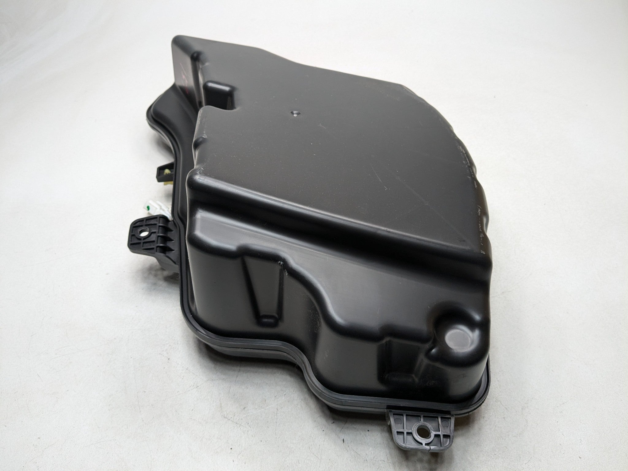 2013 - 2016 HYUNDAI SANTA FE OEM BASS SUBWOOFER AUDIO SOUND STEREO SPEAKER