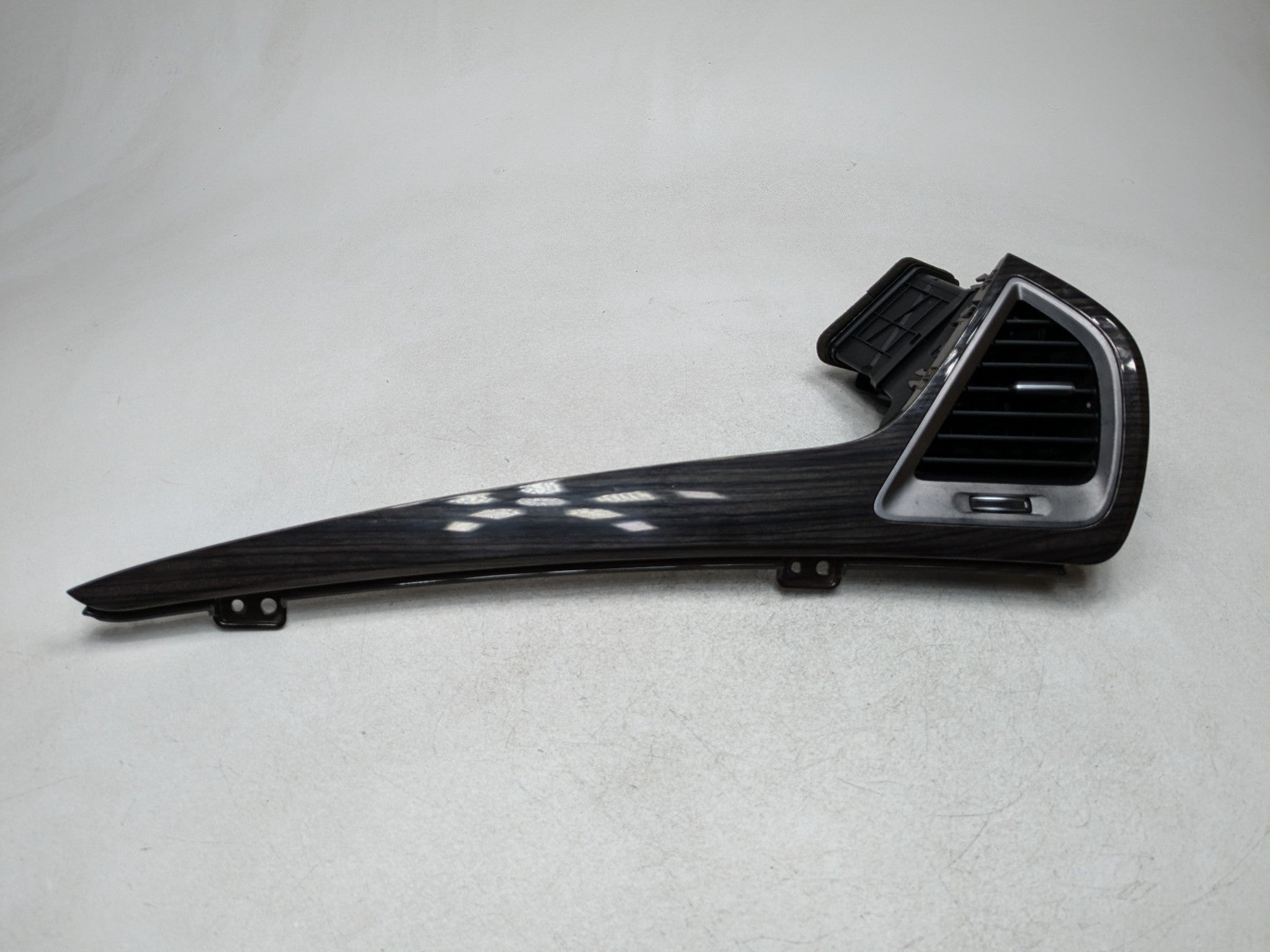 2013 - 2016 HYUNDAI SANTA FE OEM DASH AC HEATER VENTS FRONT RIGHT PASSENGER SIDE