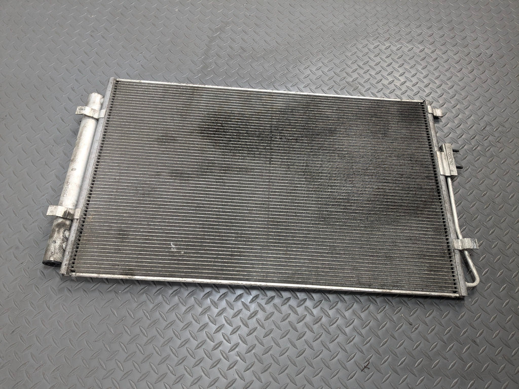 13 - 16 HYUNDAI SANTA FE OEM AIR CONDITIONING CONDENSER RADIATOR ASSEMBLY 3.3L