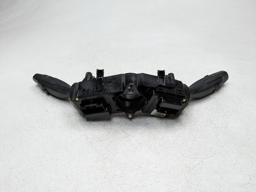 2013 - 2016 HYUNDAI SANTA FE OEM TURN SIGNAL WIPER CONTROL SWITCH ASSEMBLY