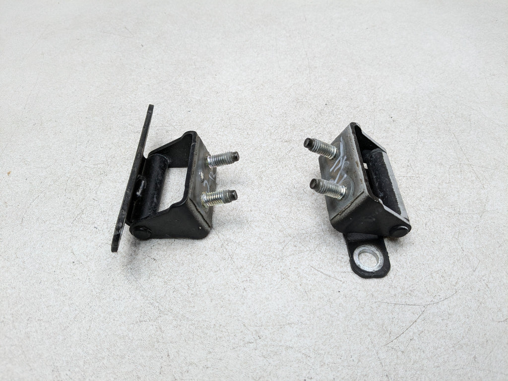 2013 - 2016 HYUNDAI SANTA FE OEM TAILGATE HINGES SET REAR LEFT AND RIGHT SIDE