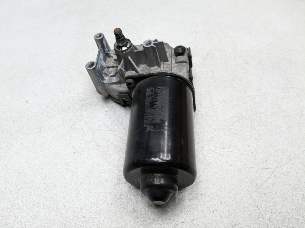 2013 - 2016 HYUNDAI SANTA FE OEM WINDSHIELD WIPER MOTOR ASSEMBLY FRONT SIDE