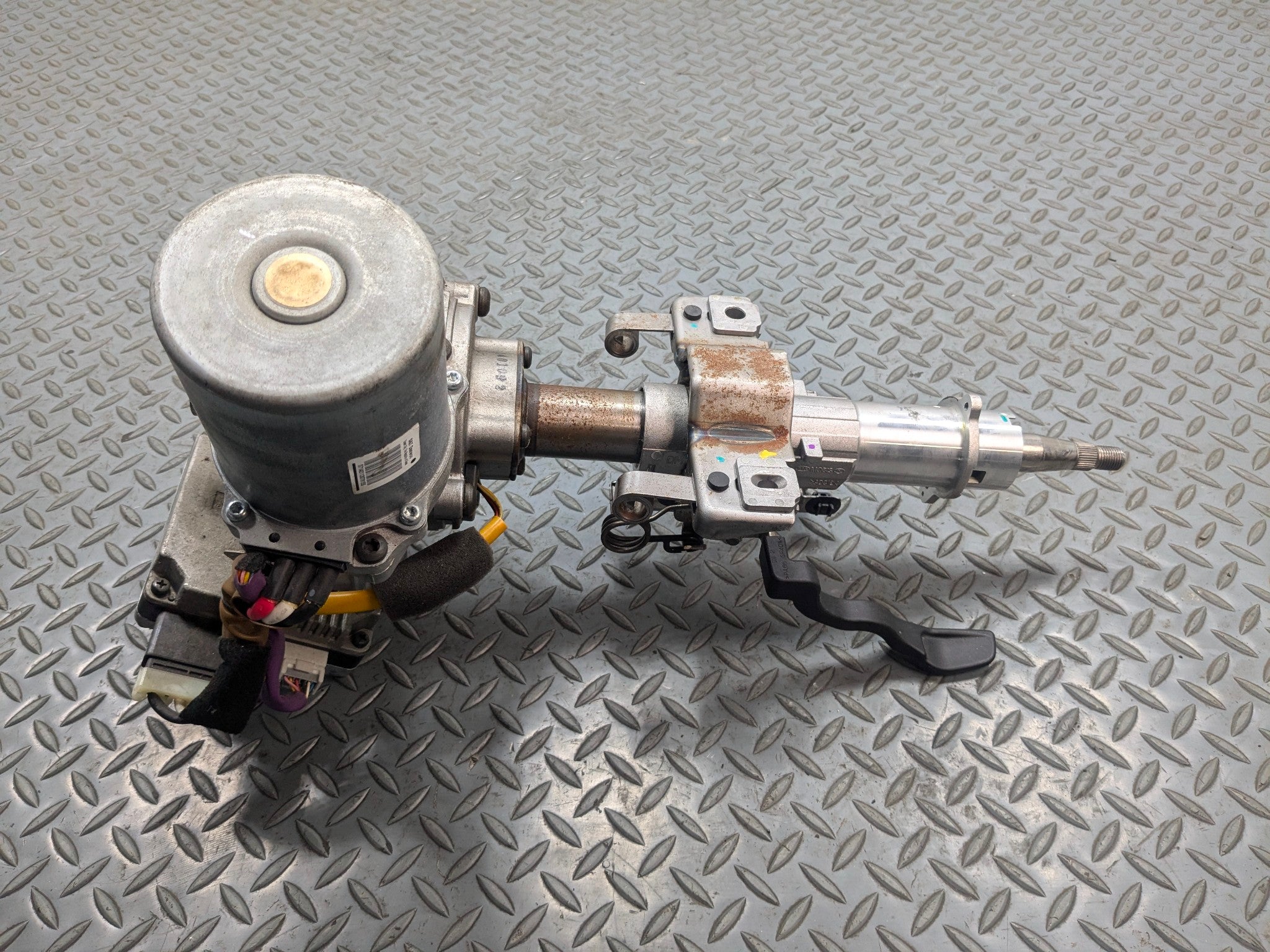 2013 - 2016 HYUNDAI SANTA FE OEM POWER STEERING COLUMN SHIFT ASSEMBLY