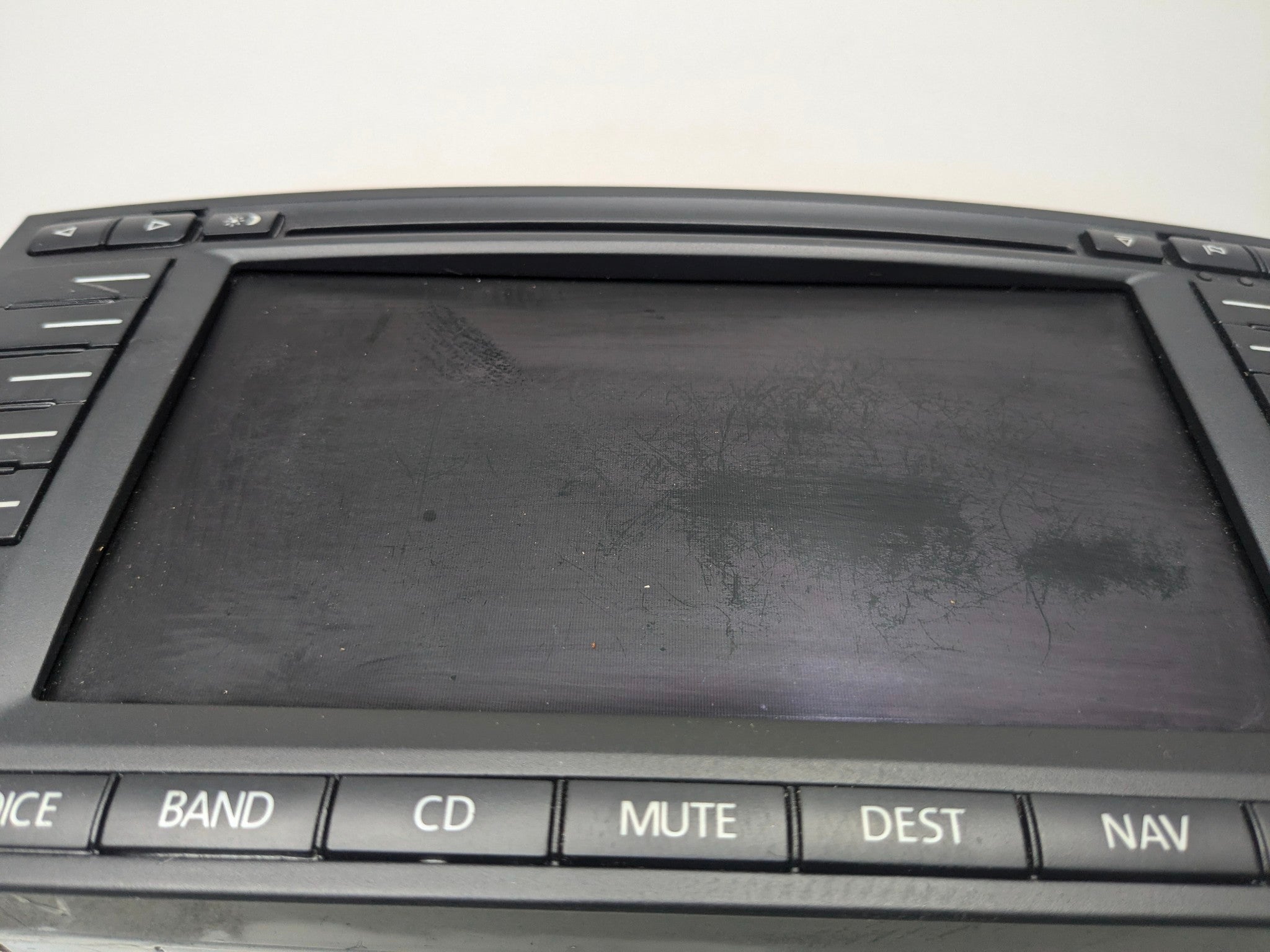 04 - 10 VOLKSWAGEN TOUAREG OEM INFORMATION NAVIGATION GPS DISPLAY SCREEN MONITOR