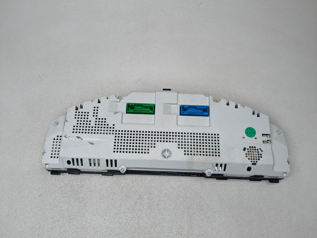 04 - 10 VOLKSWAGEN TOUAREG OEM SPEEDOMETER DASH PANEL INSTRUMENT CLUSTER GAUGES