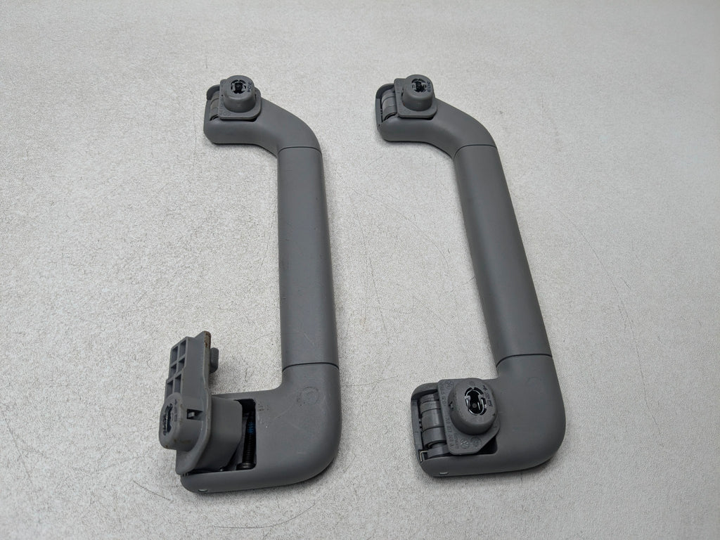04-10 VOLKSWAGEN TOUAREG OEM GRAB BAR HANDLE INTERIOR UPPER ROOF FRONT AND REAR