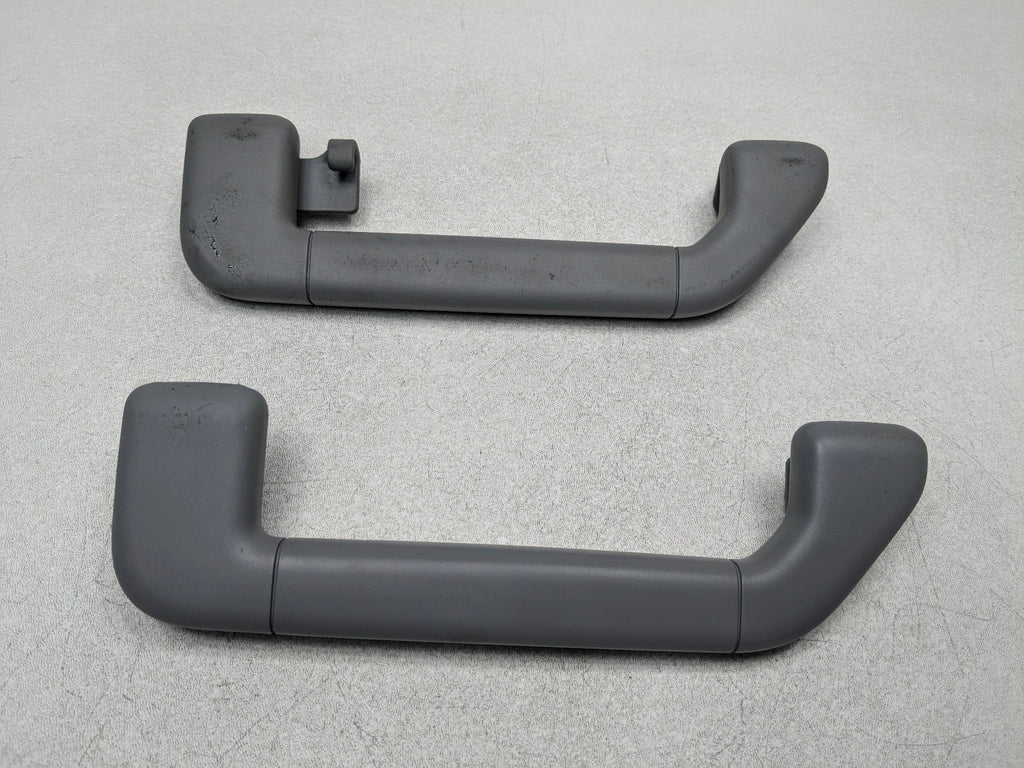 04-10 VOLKSWAGEN TOUAREG OEM GRAB BAR HANDLE INTERIOR UPPER ROOF FRONT AND REAR