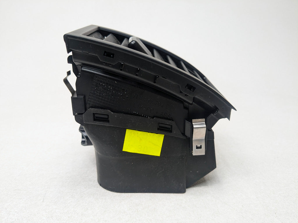 04-10 VOLKSWAGEN TOUAREG OEM DASH AC HEATER AIR VENT FRONT RIGHT PASSENGER SIDE