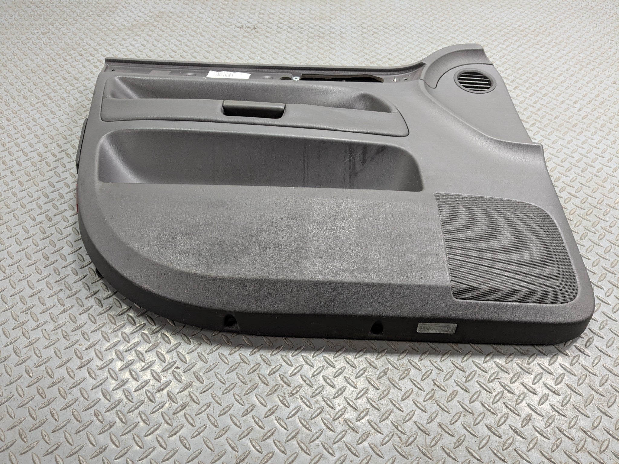 04 - 10 VOLKSWAGEN TOUAREG OEM INTERIOR DOOR TRIM PANEL FRONT LEFT DRIVER SIDE