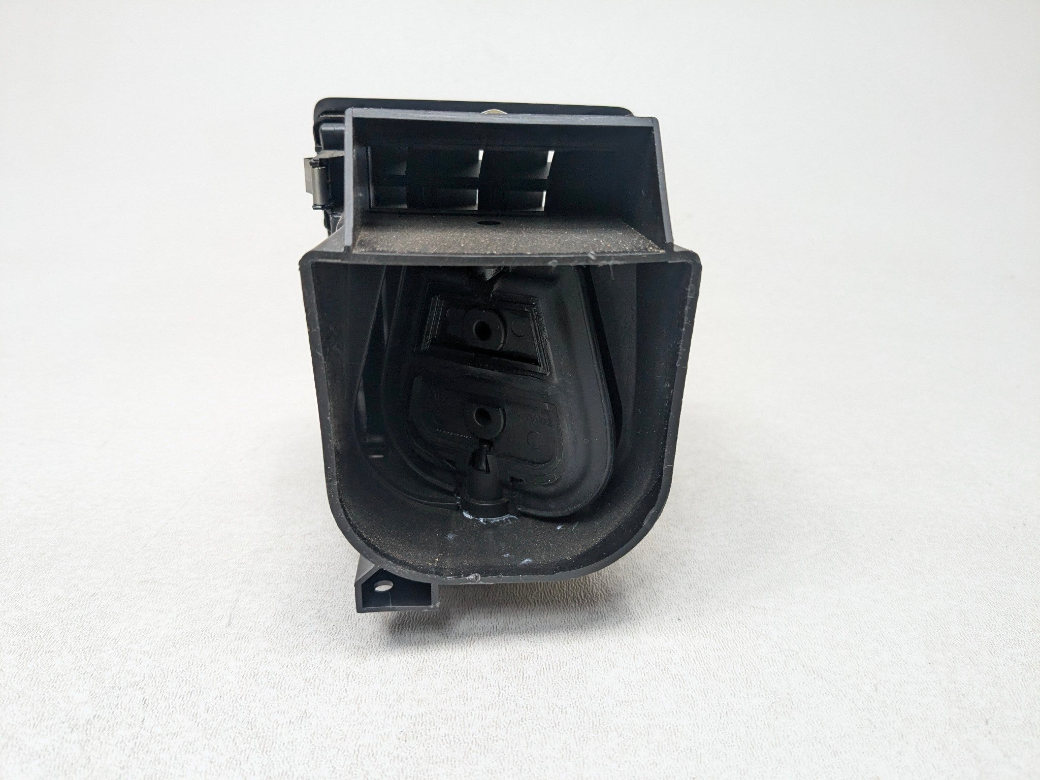 04 - 10 VOLKSWAGEN TOUAREG OEM DASH AC HEATER AIR VENT FRONT LEFT DRIVER SIDE