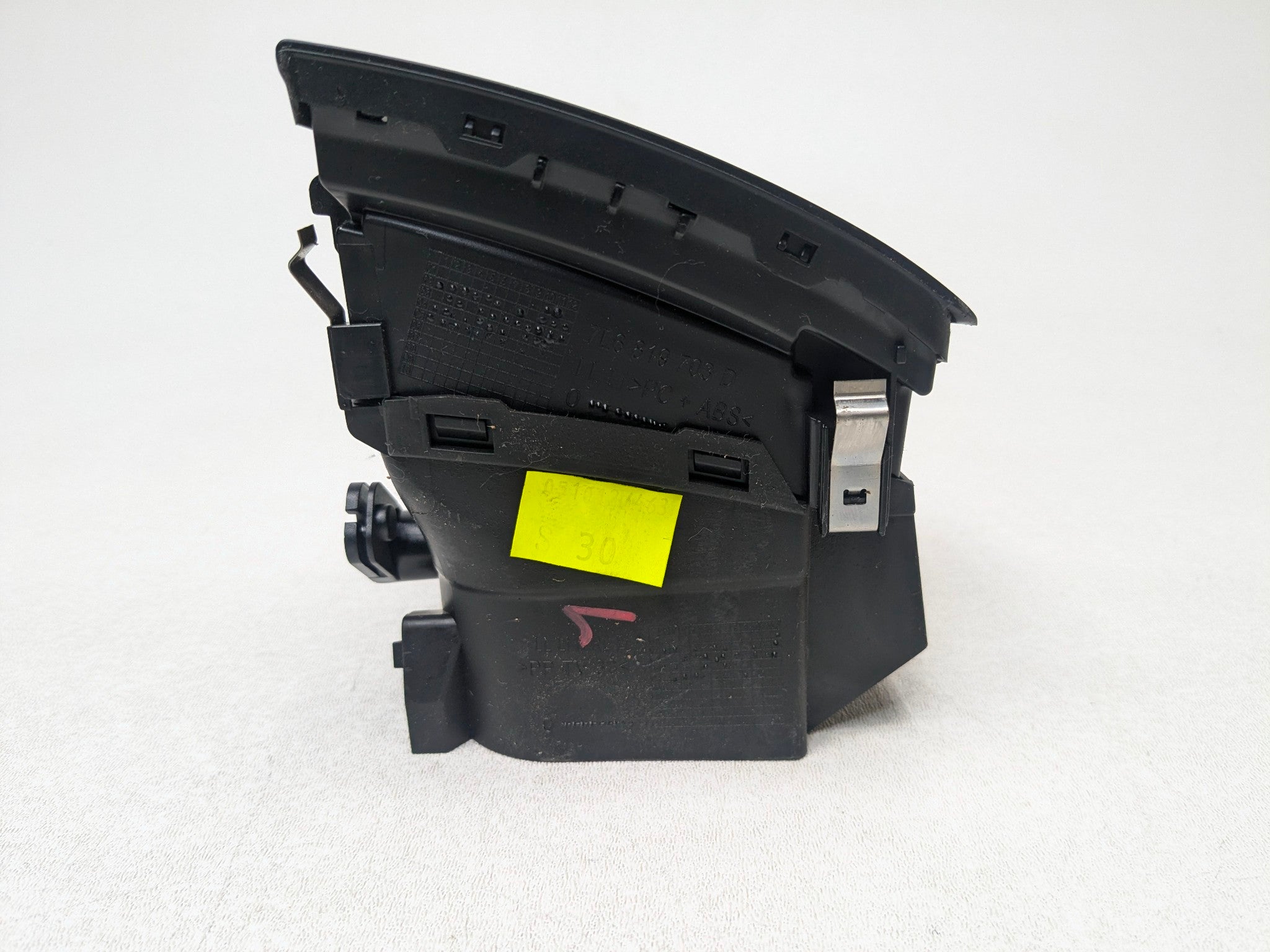 04 - 10 VOLKSWAGEN TOUAREG OEM DASH AC HEATER AIR VENT FRONT LEFT DRIVER SIDE