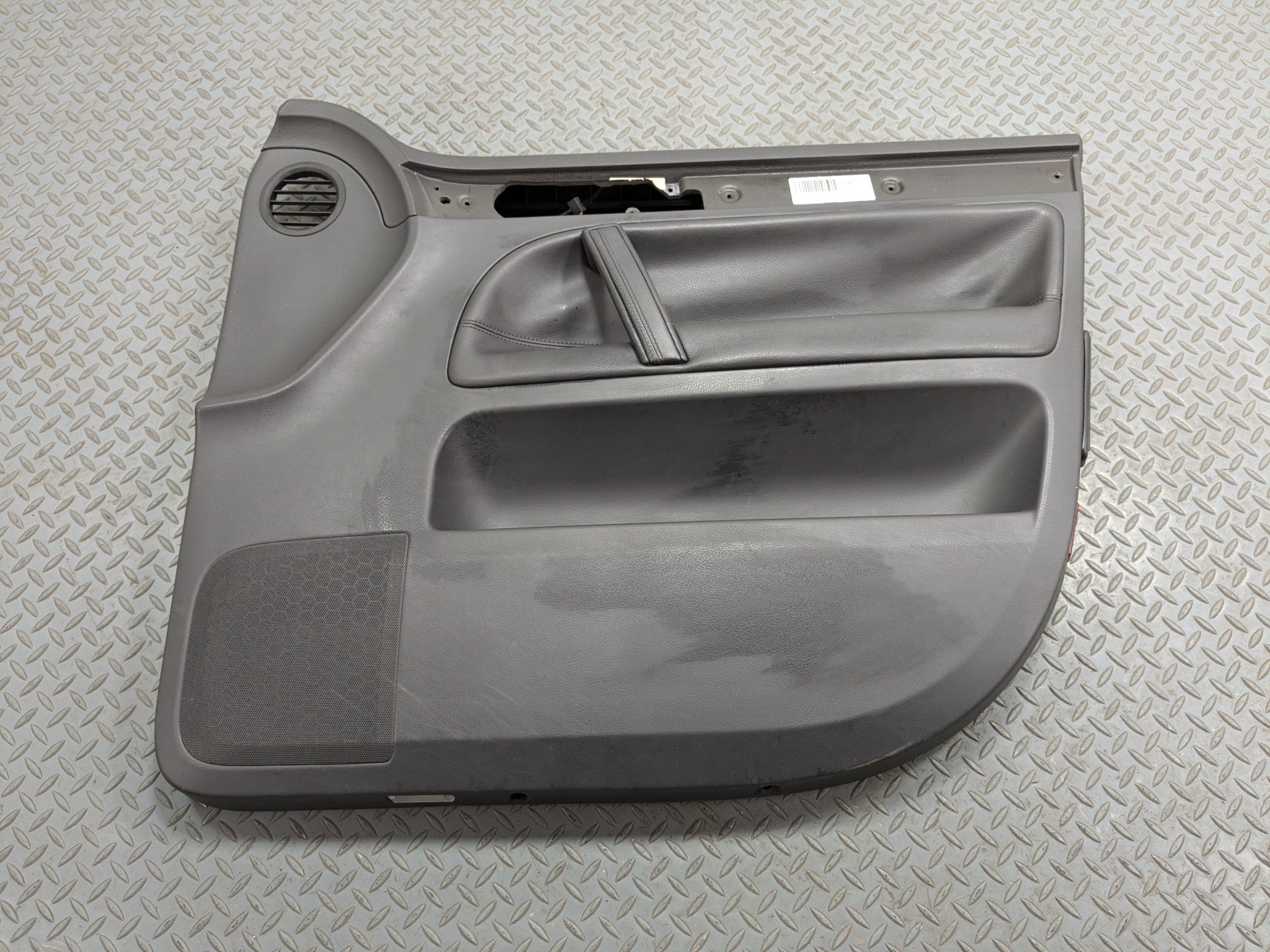 04-10 VOLKSWAGEN TOUAREG OEM INTERIOR DOOR TRIM PANEL FRONT RIGHT PASSENGER SIDE