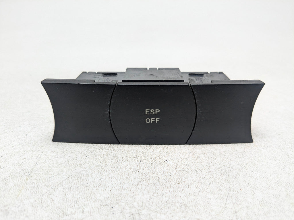 04 - 10 VOLKSWAGEN TOUAREG OEM ESP ELECTRONIC STABILITY PROGRAM CONTROL SWITCH